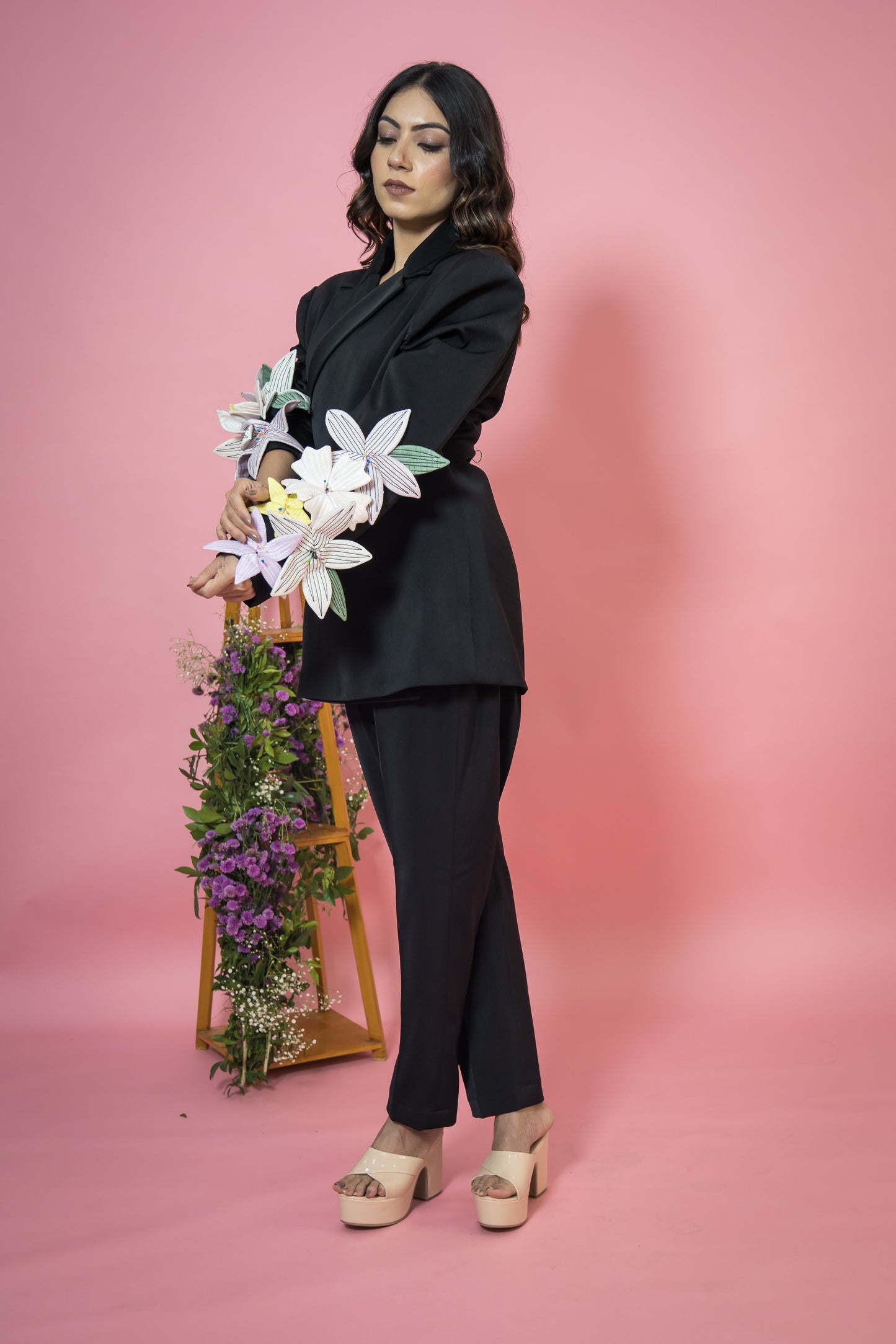 Amanda Gul Blazer Set