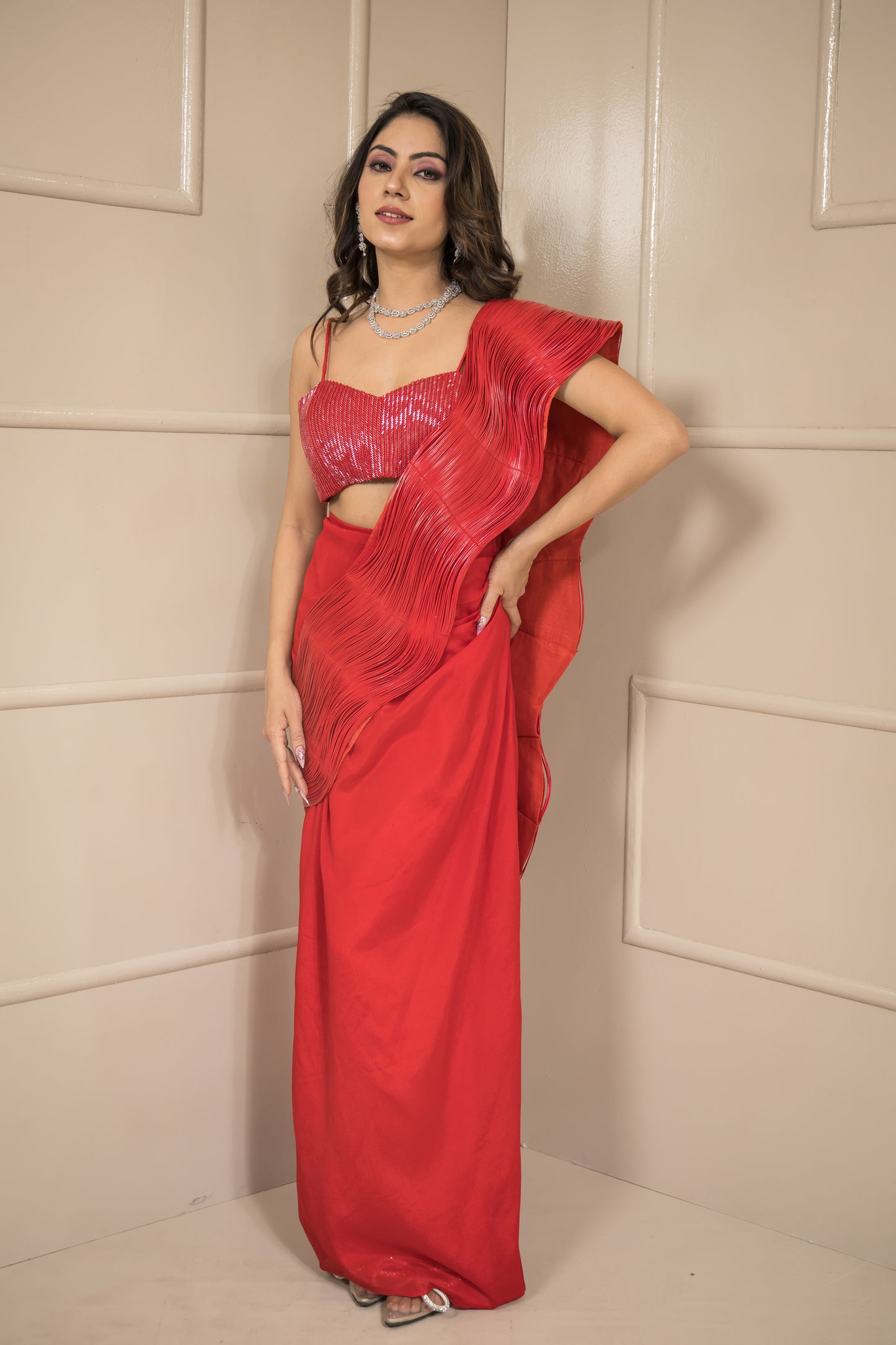 Zeenat Red Wired Bustier Set (Set of 3)