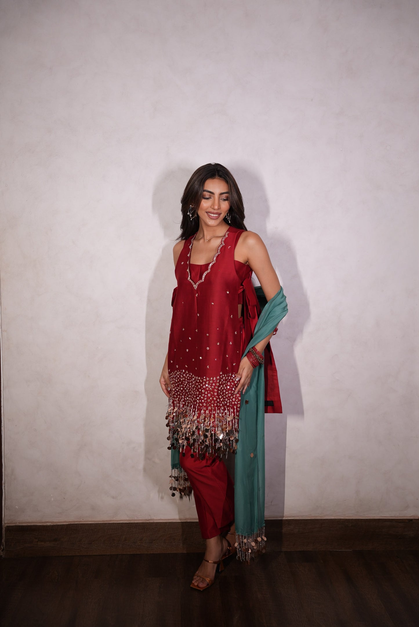 Red Tassel Set